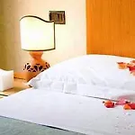 Grand Mediterraneo מלון