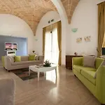 מלון Grand Mediterraneo